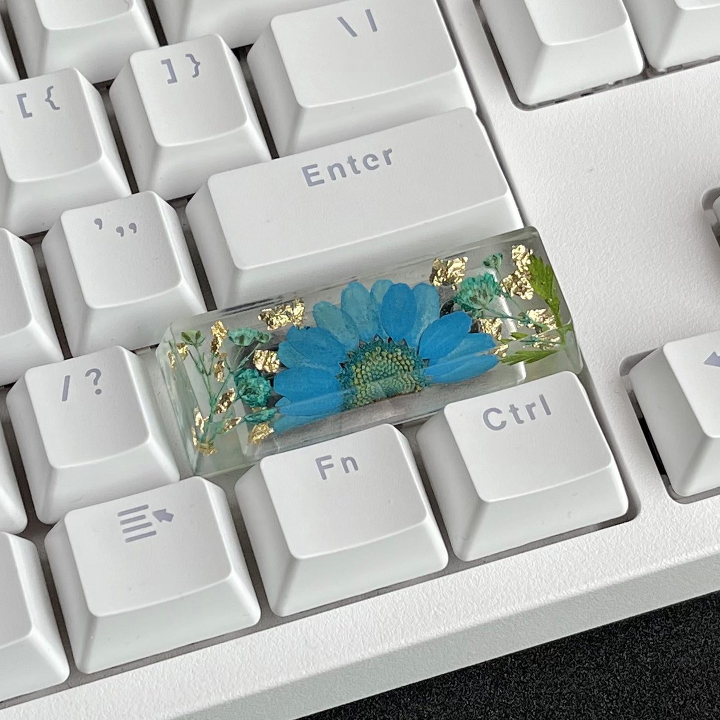 Custom Blue Flower Resin Keycaps