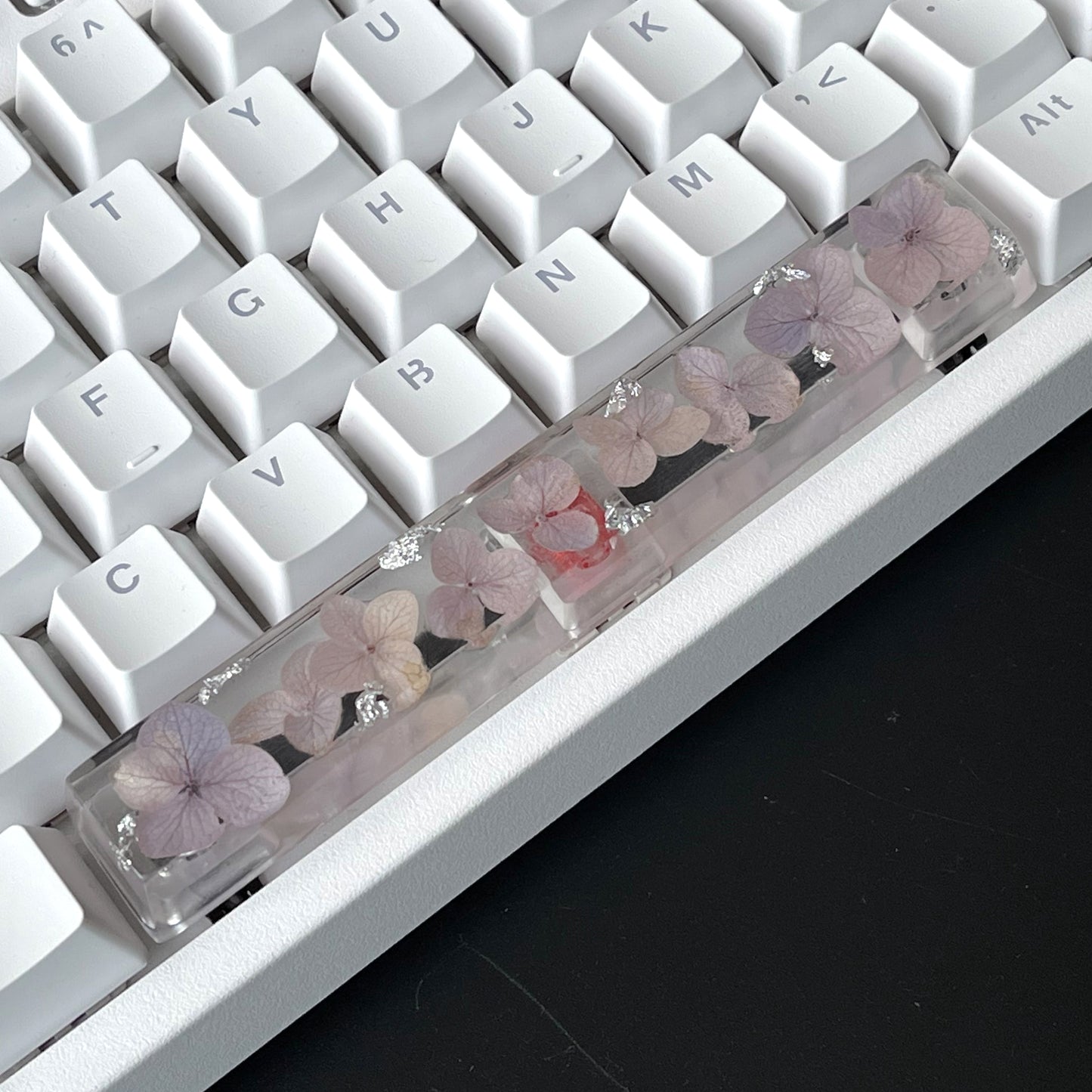 Custom White Purple Flower Resin Keycaps