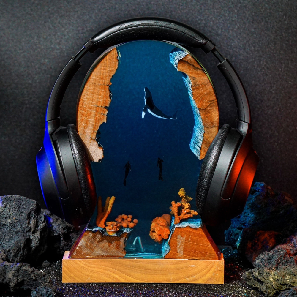 Whale and Divers Headphone Stand, Office Decor, Headset Holder, Resin Art Lamp