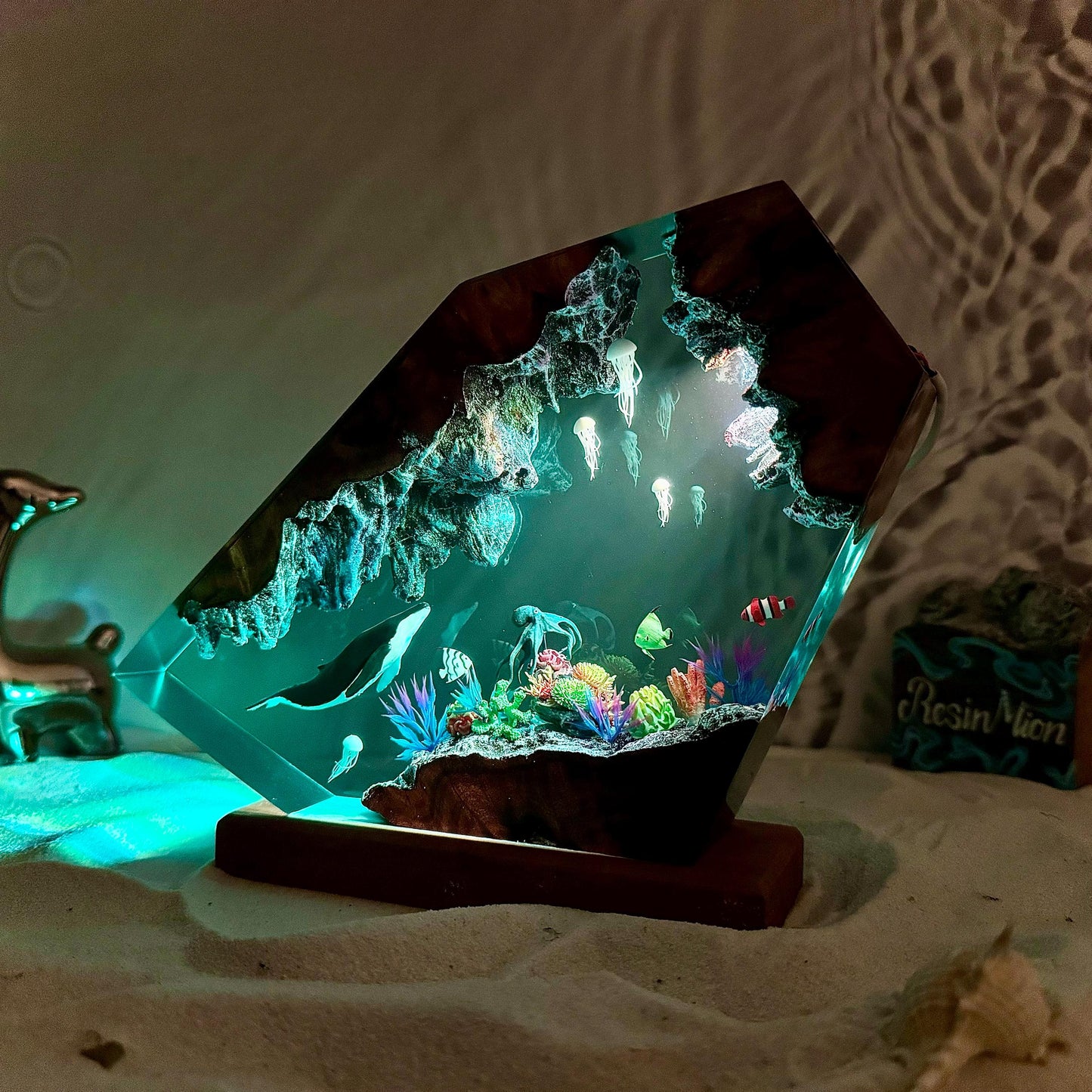 Humpback whale and Jellyfish resin night light, Epoxy and Wooden Night Lights, Home Decor