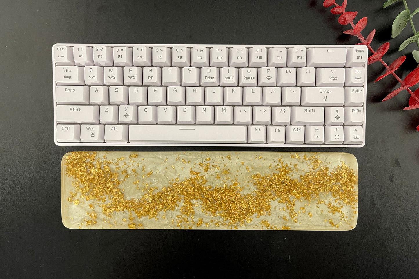 Resin wrist rest, keyboard wrist rest, tkl wrist rest, mouse wrist rest, gifts for him, gift for her, christmas gift for Mechanical keyboard