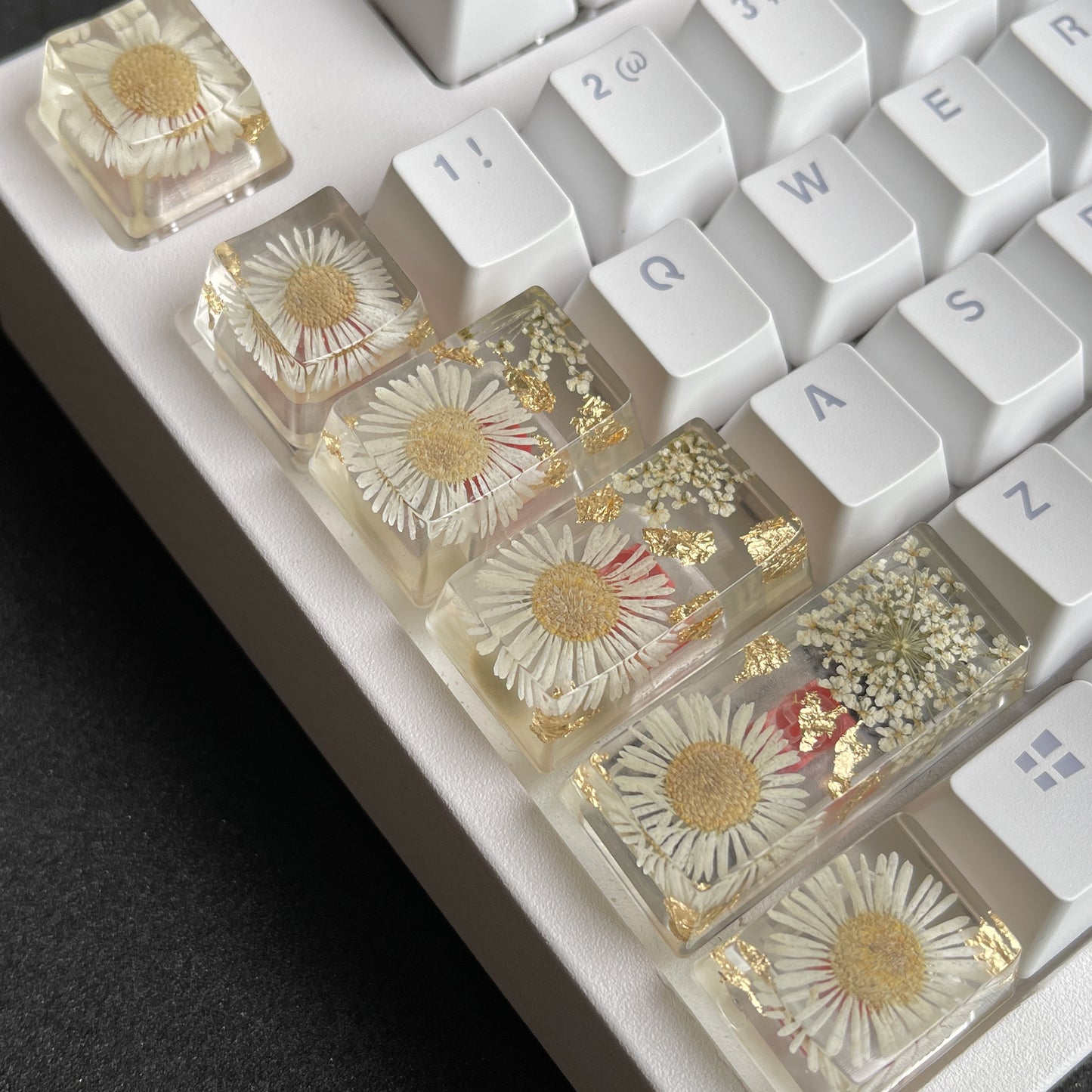 Custom White Flower Resin Keycaps