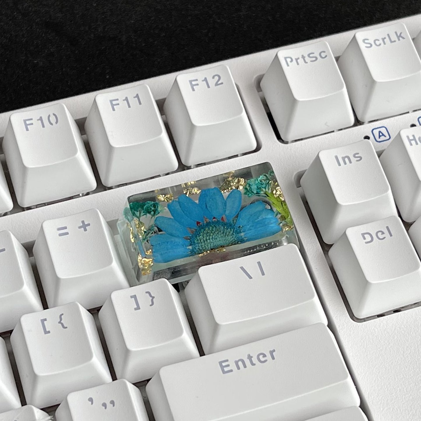 Custom Blue Flower Resin Keycaps