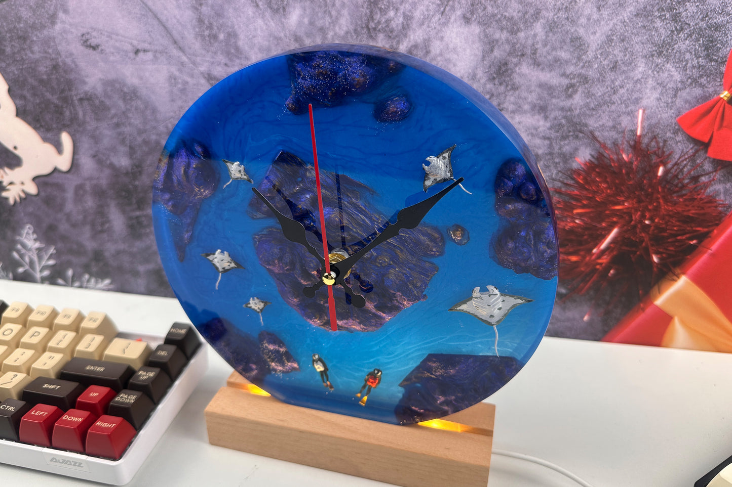 Ocean Resin Art Clock