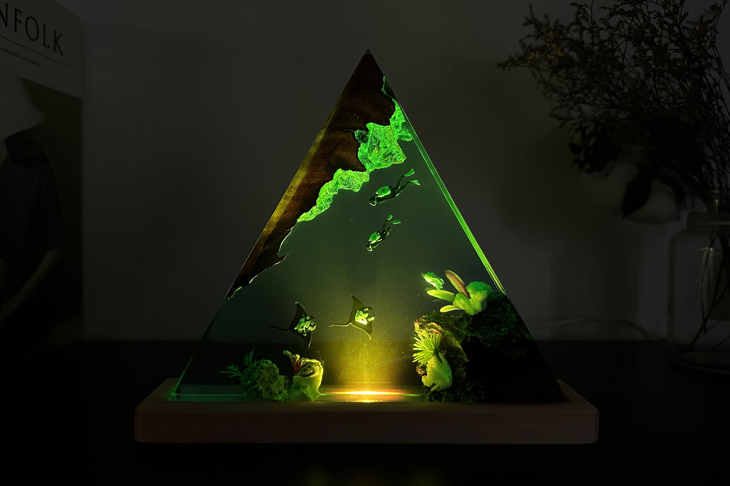 Mantaray & scuba diver resin lamp, resin decor lamp, custom epoxy lamp