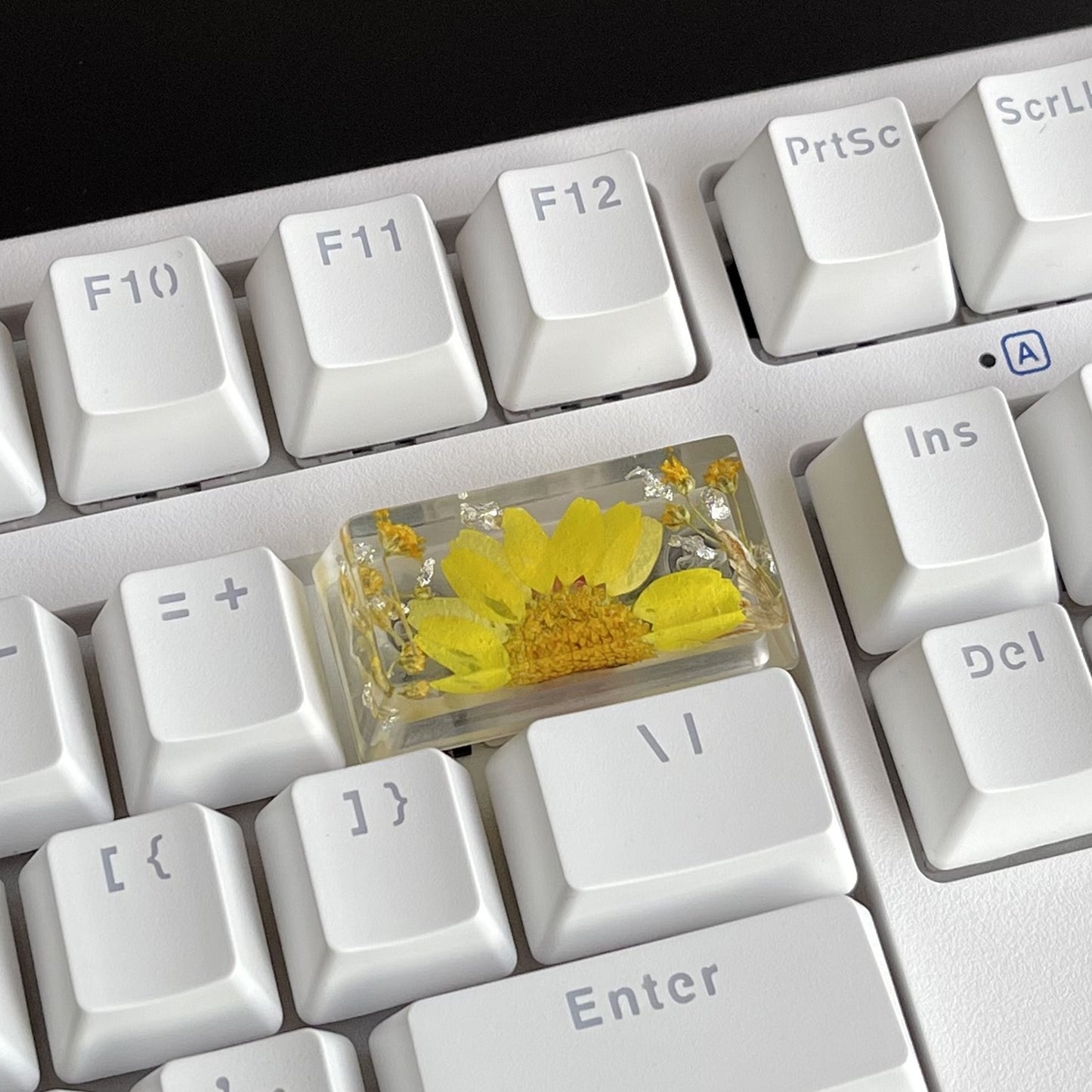 Custom Yellow Flower Resin Keycaps