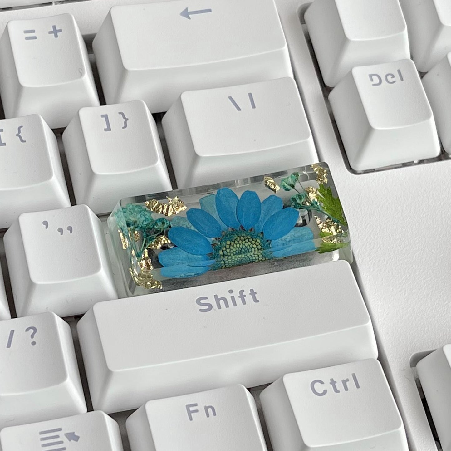 Custom Blue Flower Resin Keycaps