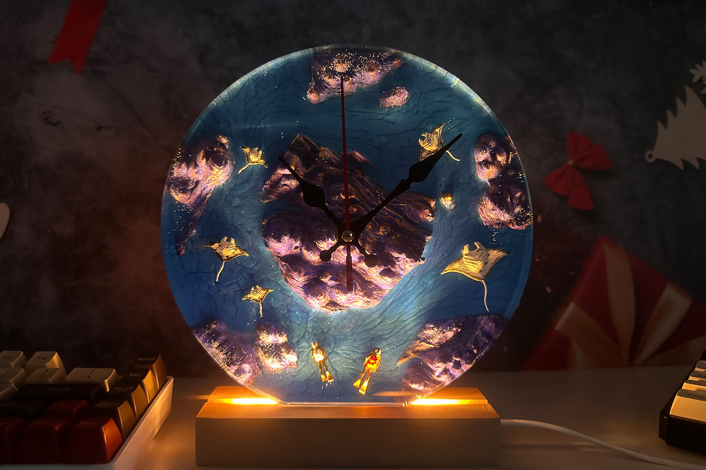 Ocean Resin Art Clock