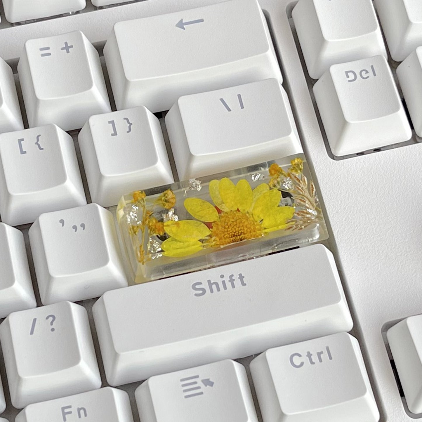 Custom Yellow Flower Resin Keycaps