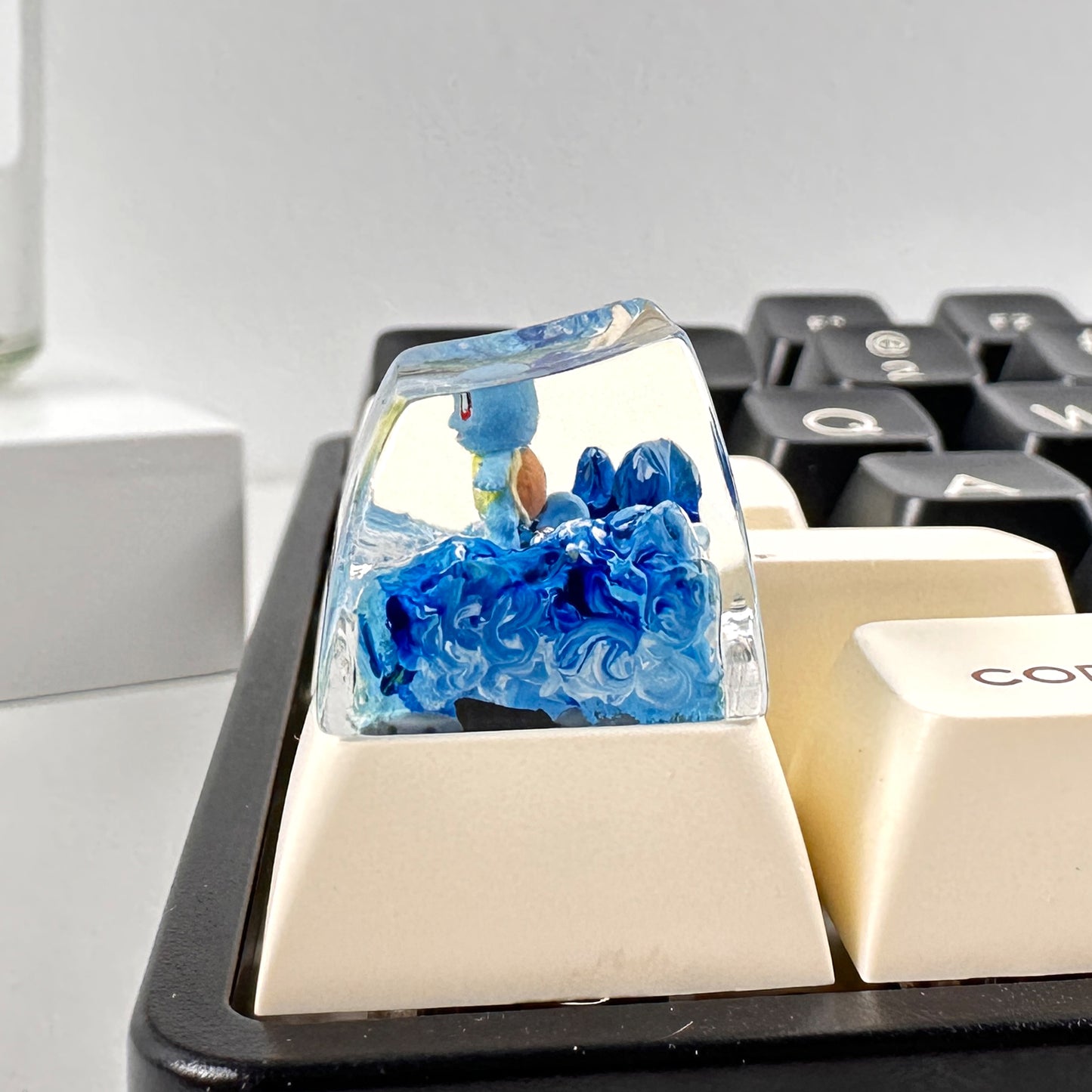 PKM SQU ESC Keycap - Handmade Resin Craft