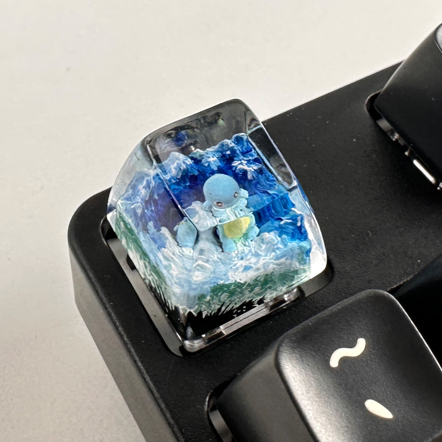 PKM SQU ESC Keycap - Handmade Resin Craft