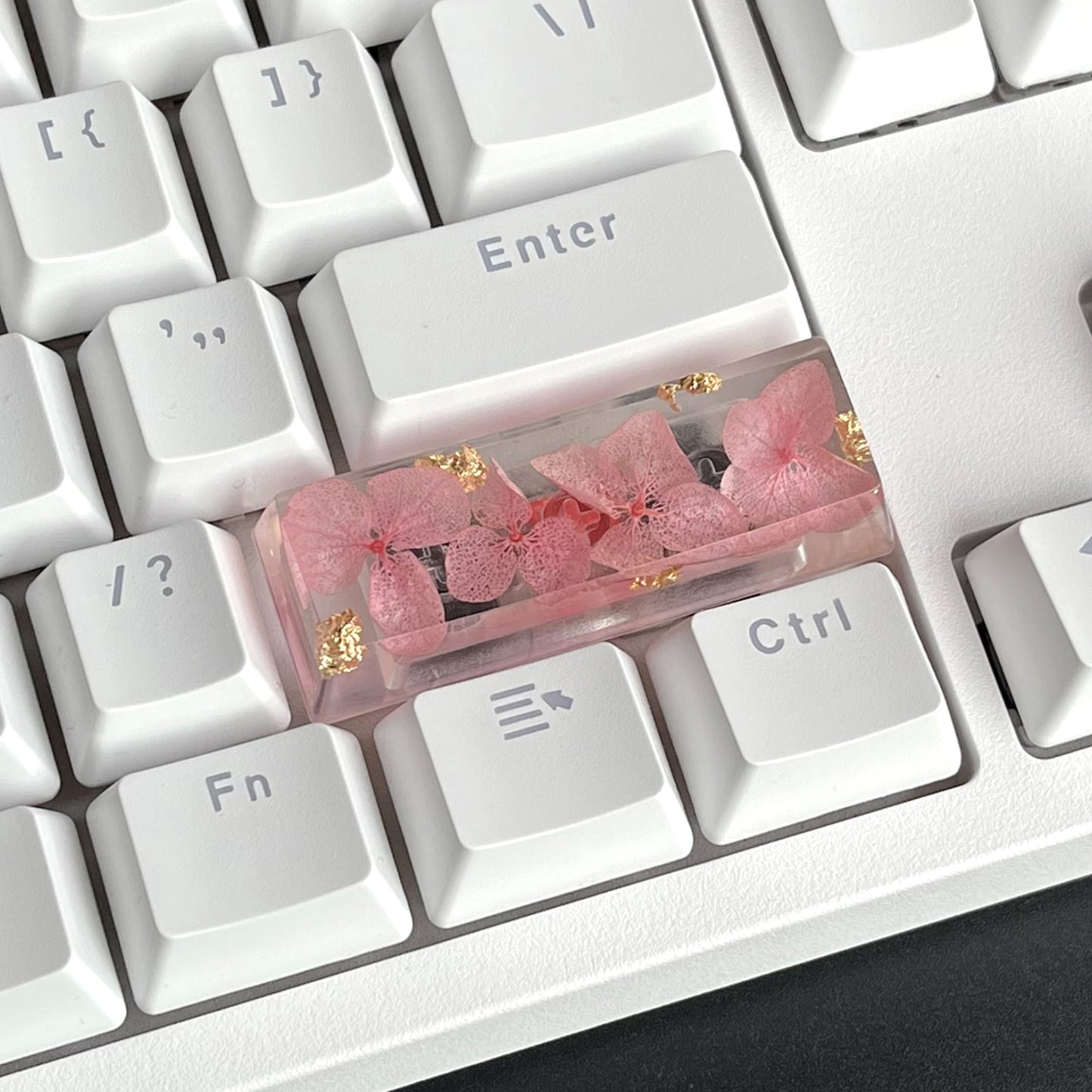 Custom Pink Flower Resin Keycaps