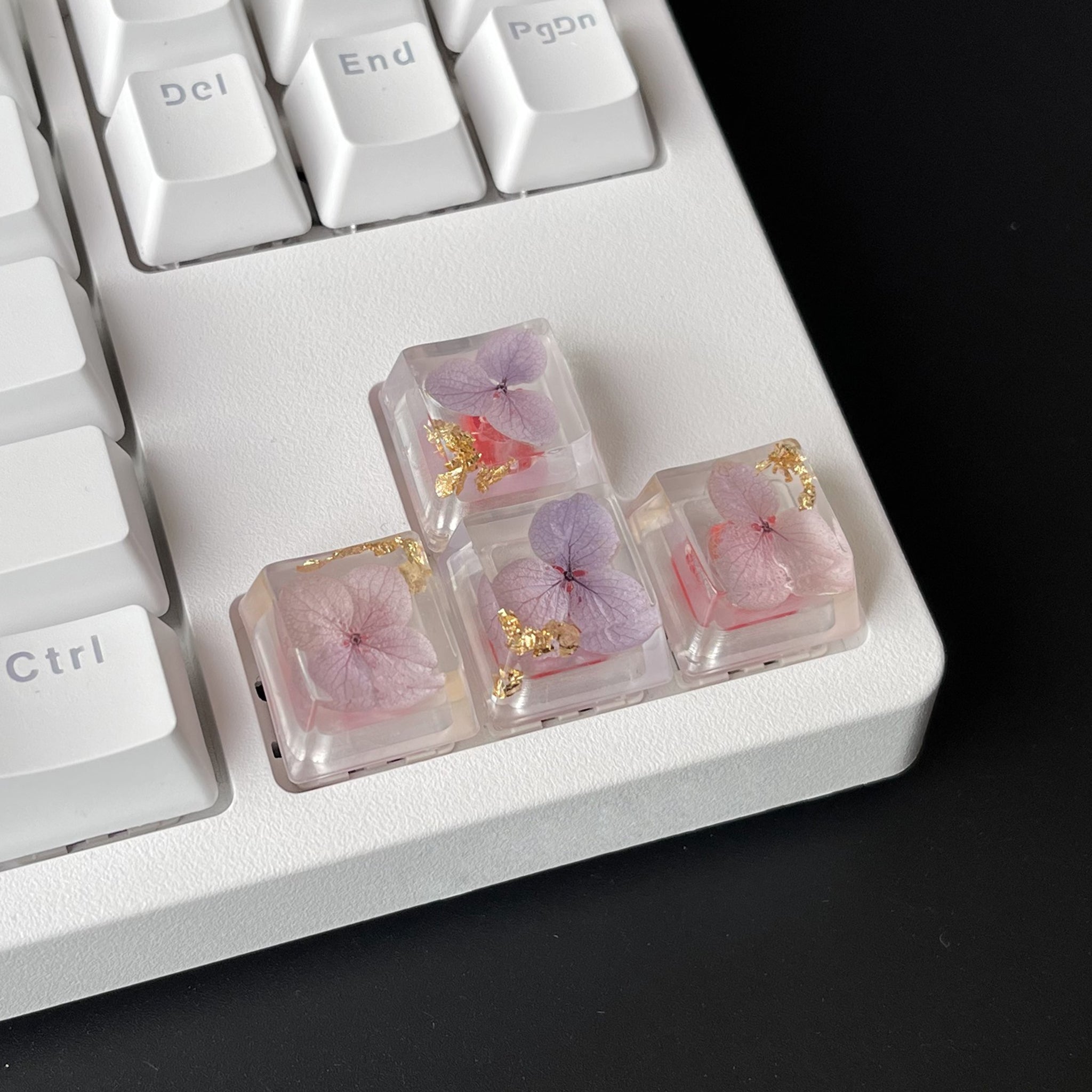 Custom White Purple Flower Resin Keycaps