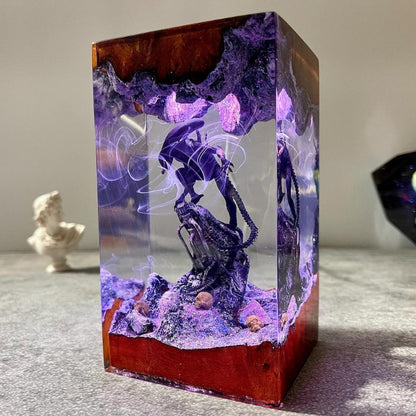 Custom resin lamp