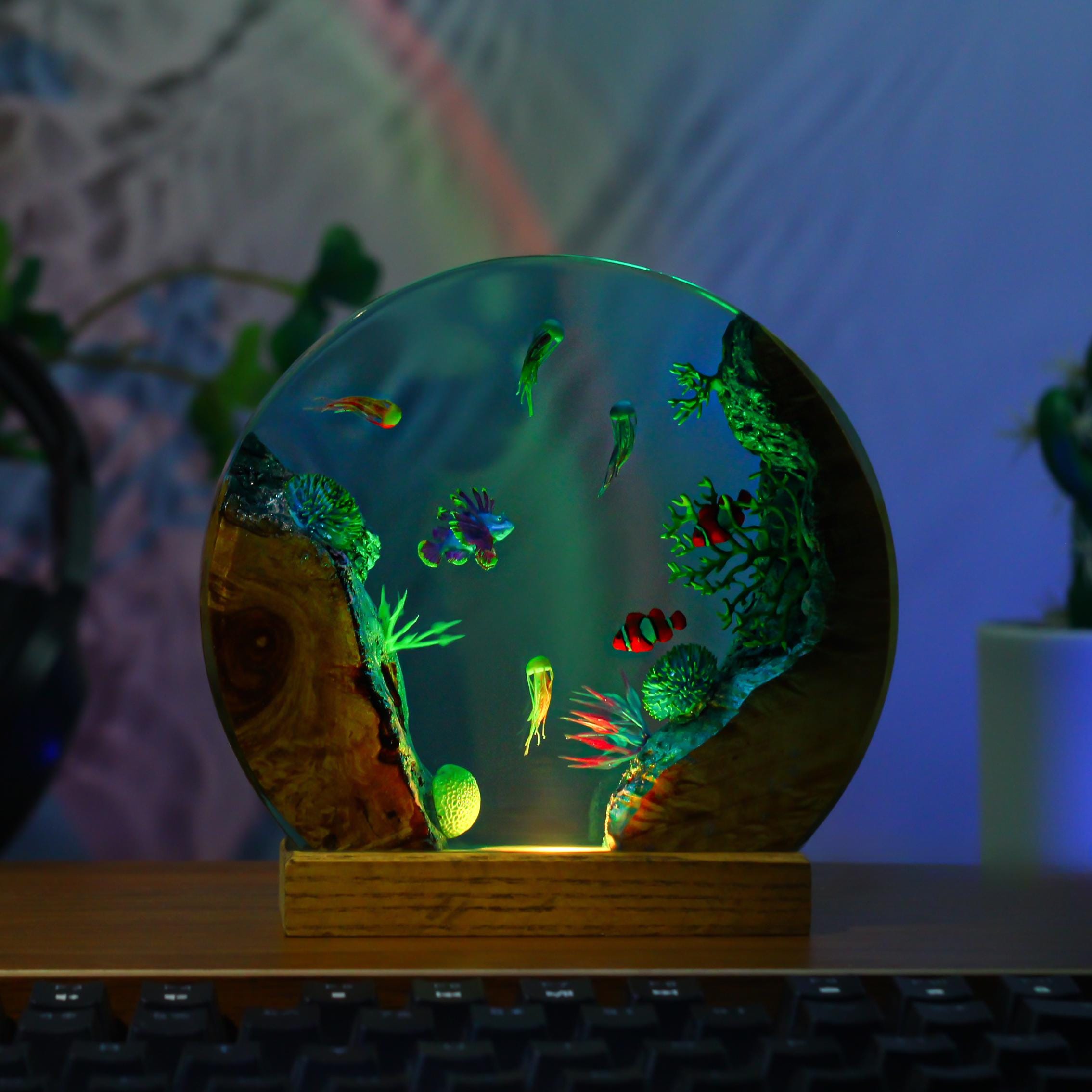 Jellyfish Reef Circular Lamp