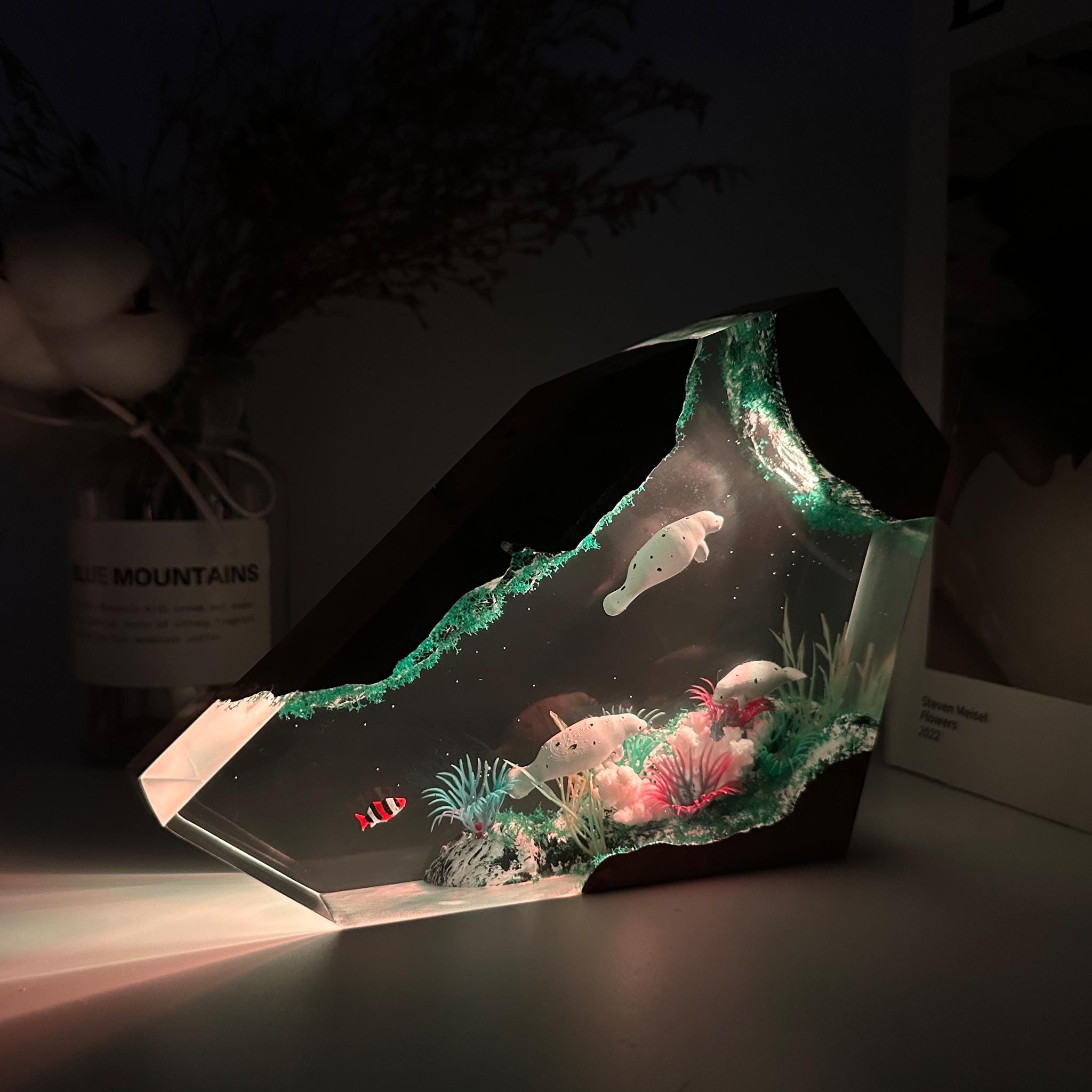 Beluga Whale Cave Resin Lamp