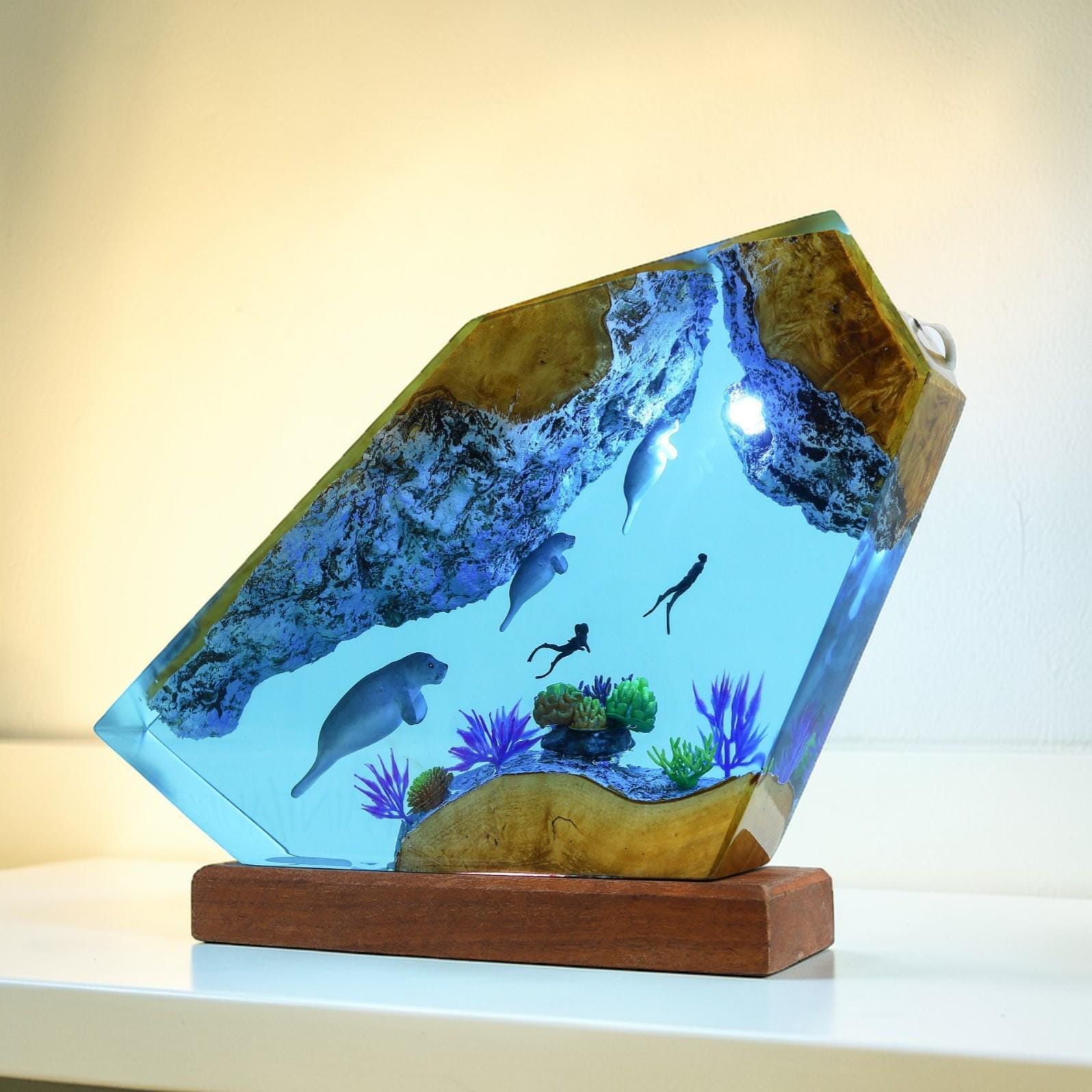 Manatee Cave Diamond Lamp