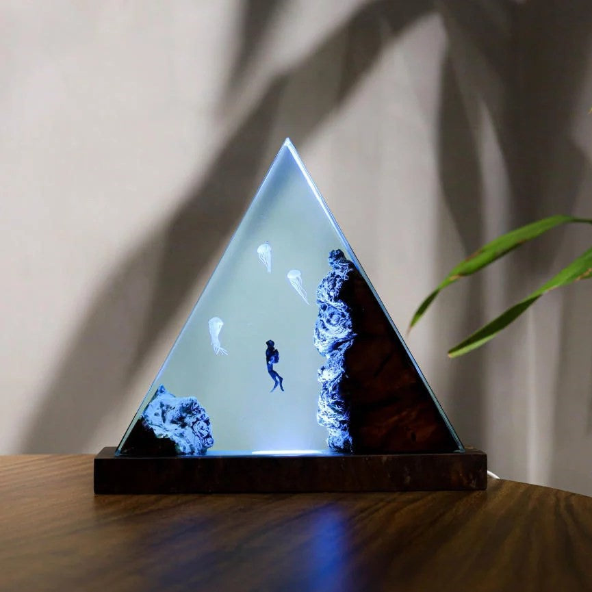 Lone Diver & Jellyfish Pyramid Lamp