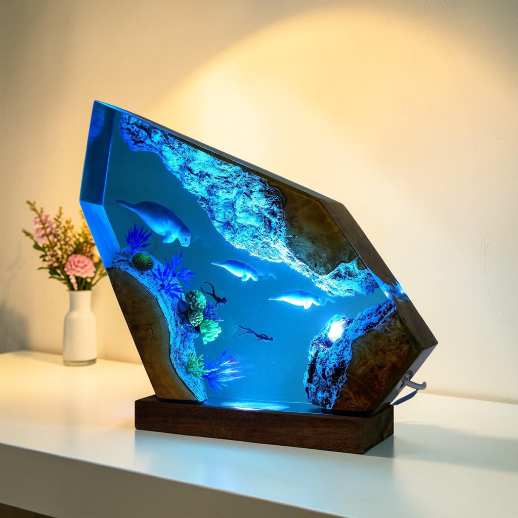 Manatee Cave Diamond Lamp