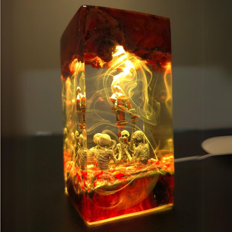 BB Handmade Resin Lamp