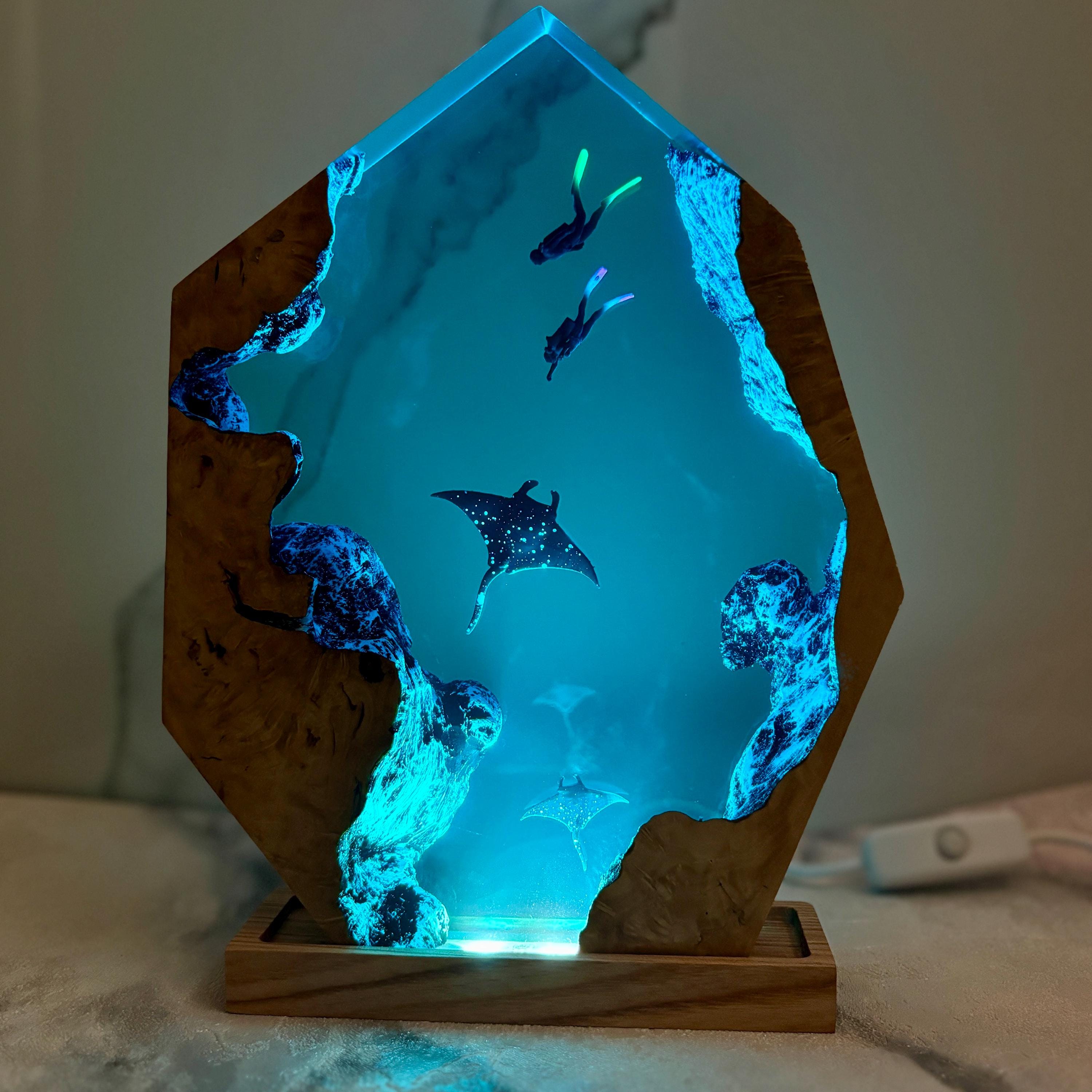 Manta Ray Trio & Divers Cave Lamp