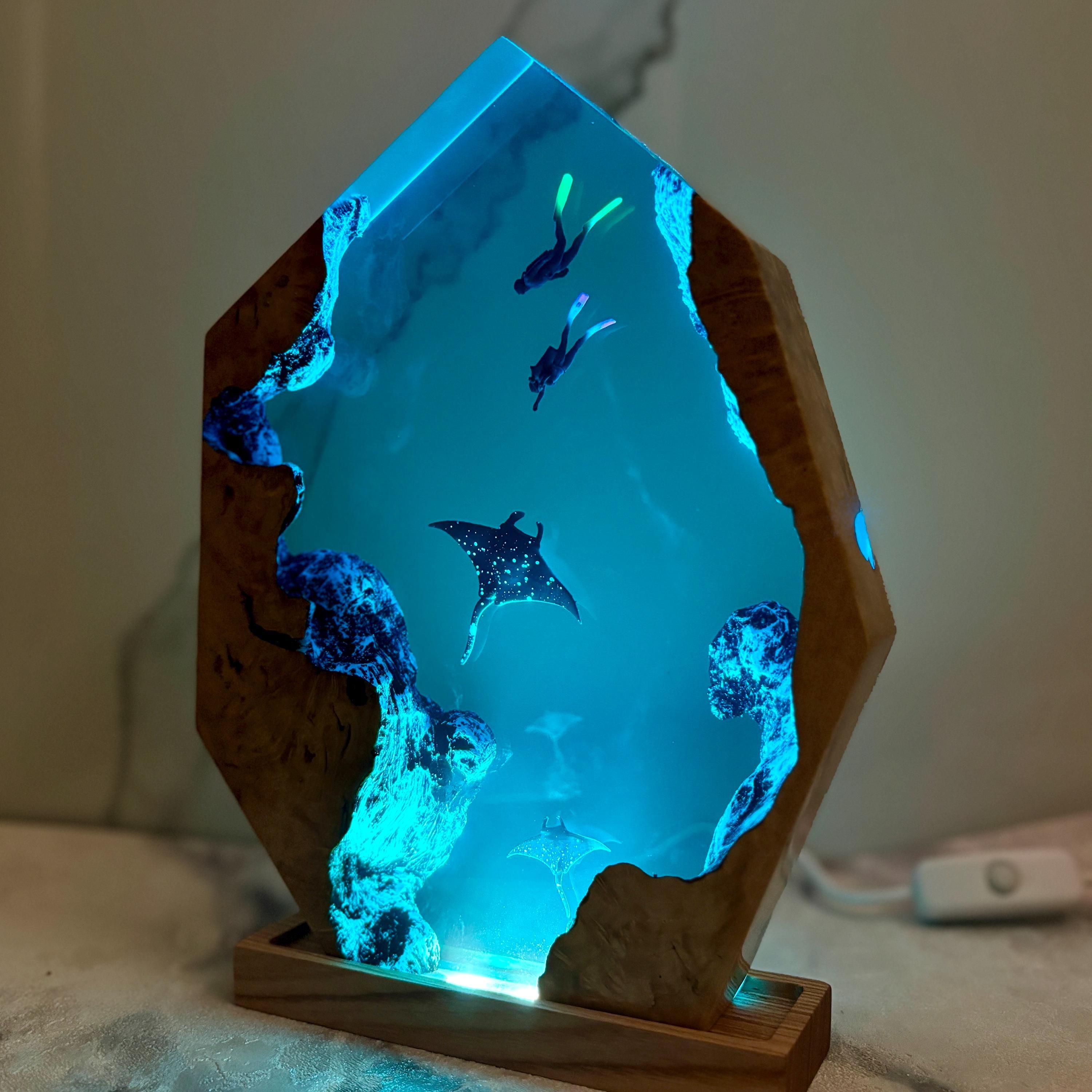 Manta Ray Trio & Divers Cave Lamp